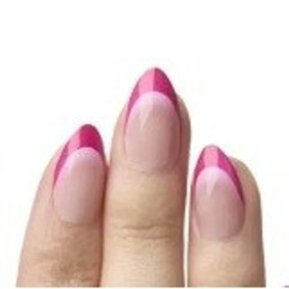 Olive & June Instant Mani Press-On Nails Pink Paradise French Round Short 99248